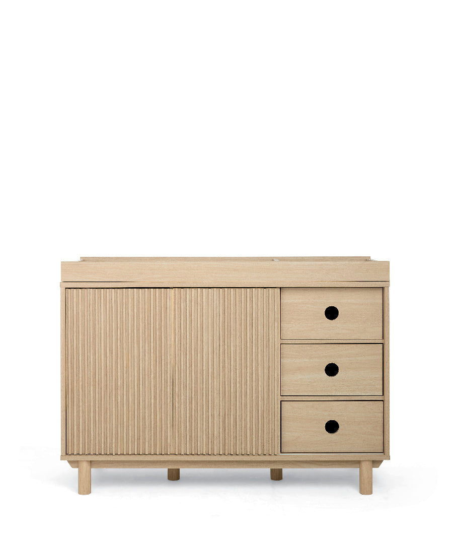 Oska WIDE Dresser Changer - Oak