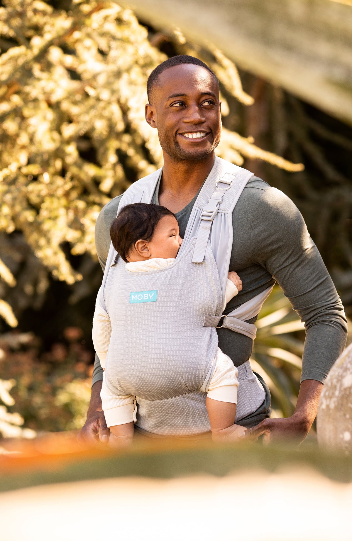 MOBY Cloud Ultra-Light Hybrid Carrier - Whisper