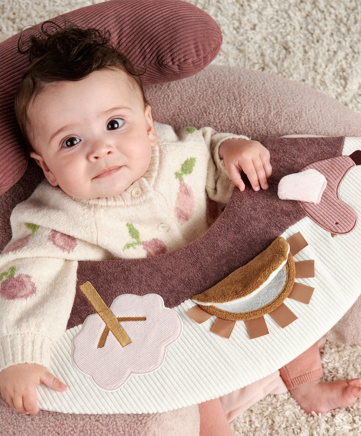 Welcome to the World Sit & Play - Floral