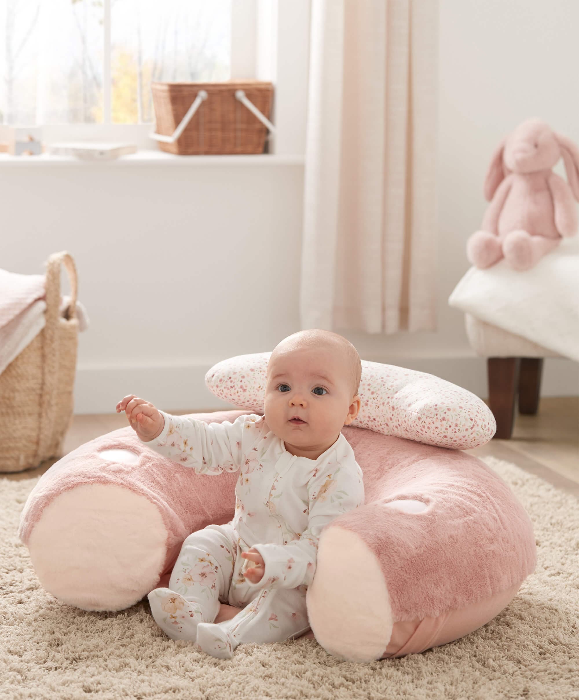 Mamas & Papas Activity Toys Welcome to the World Sit & Play Interactive Seat - Pink