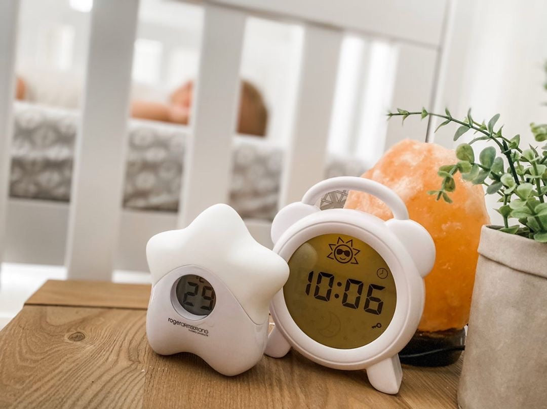 Babystudio Star Colour Changing Night Light and Room Temperature Star