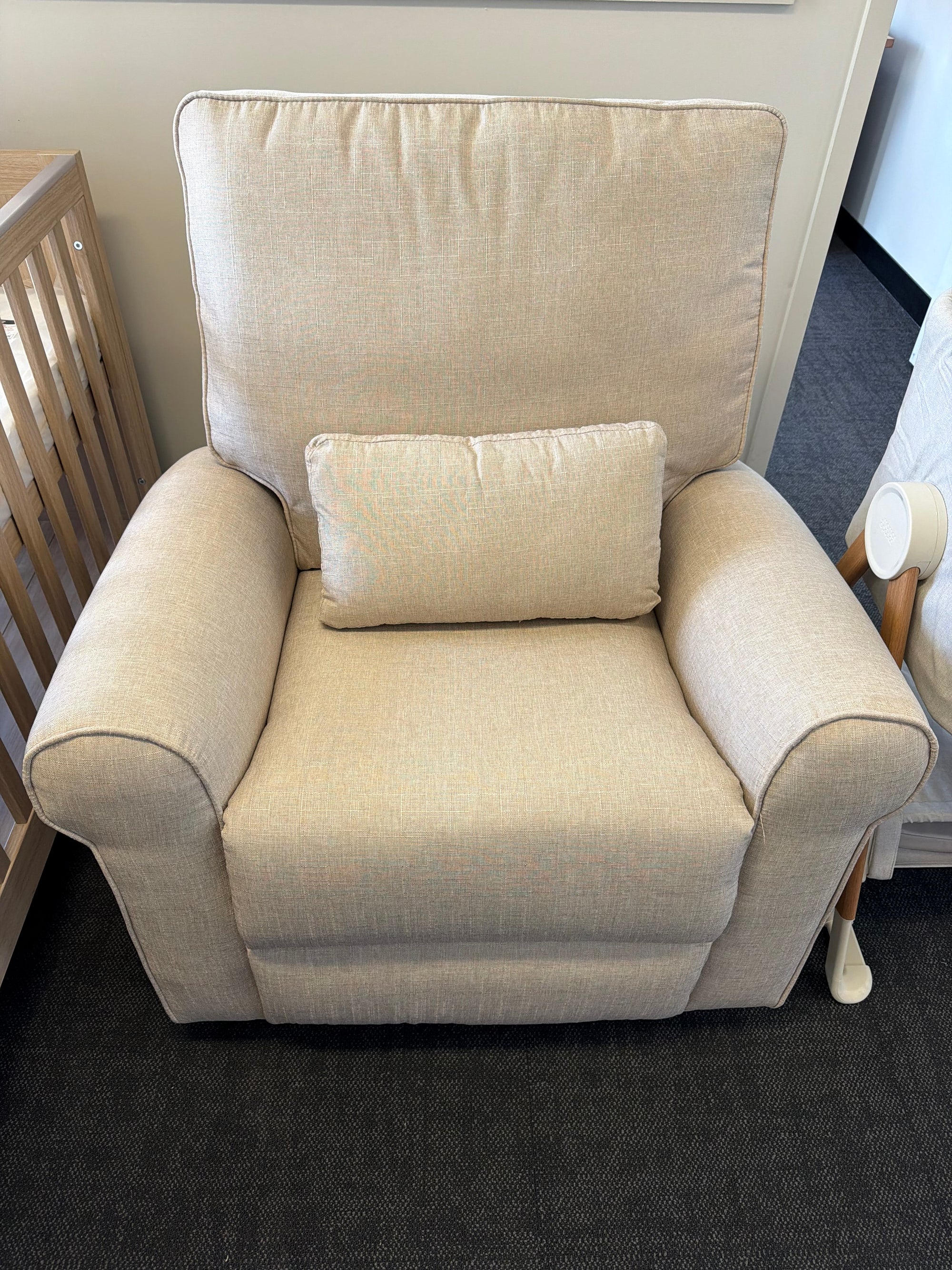 Deluxe Electric Linen Reclining Glider Feeding Chair - Oatmeal