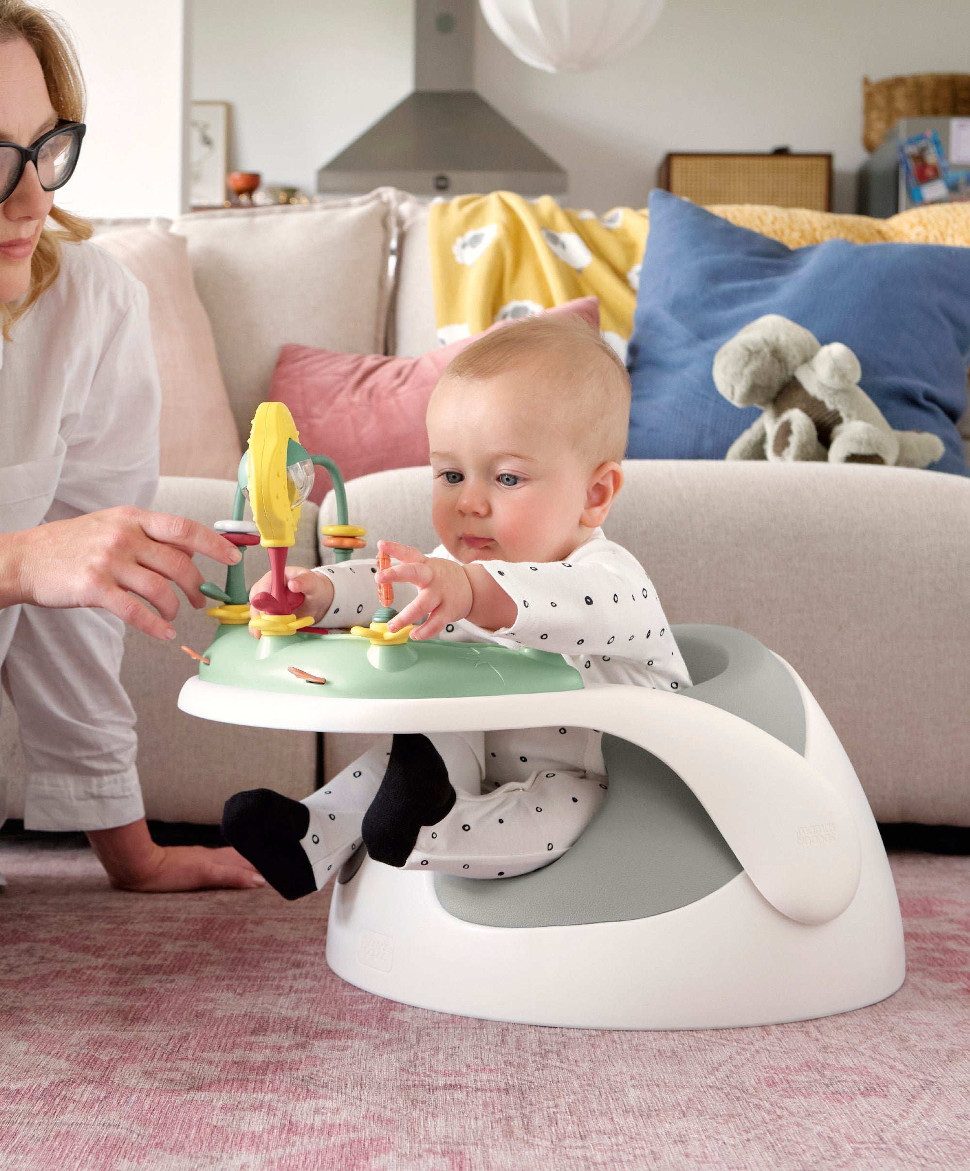 Mamas & Papas Snug Floor Seat with Activity Tray - Pebble Grey