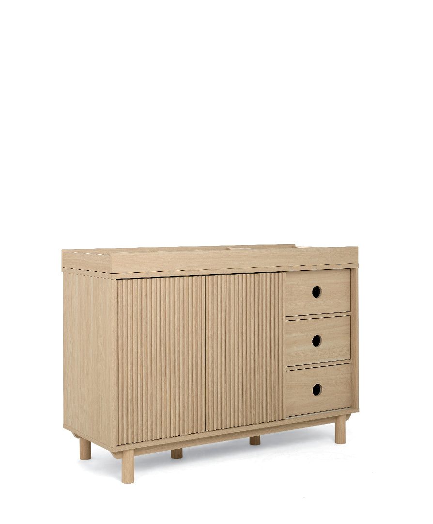 Oska Cotbed & 3 drawer WIDE Dresser Bundle (5 Pieces) - Oak
