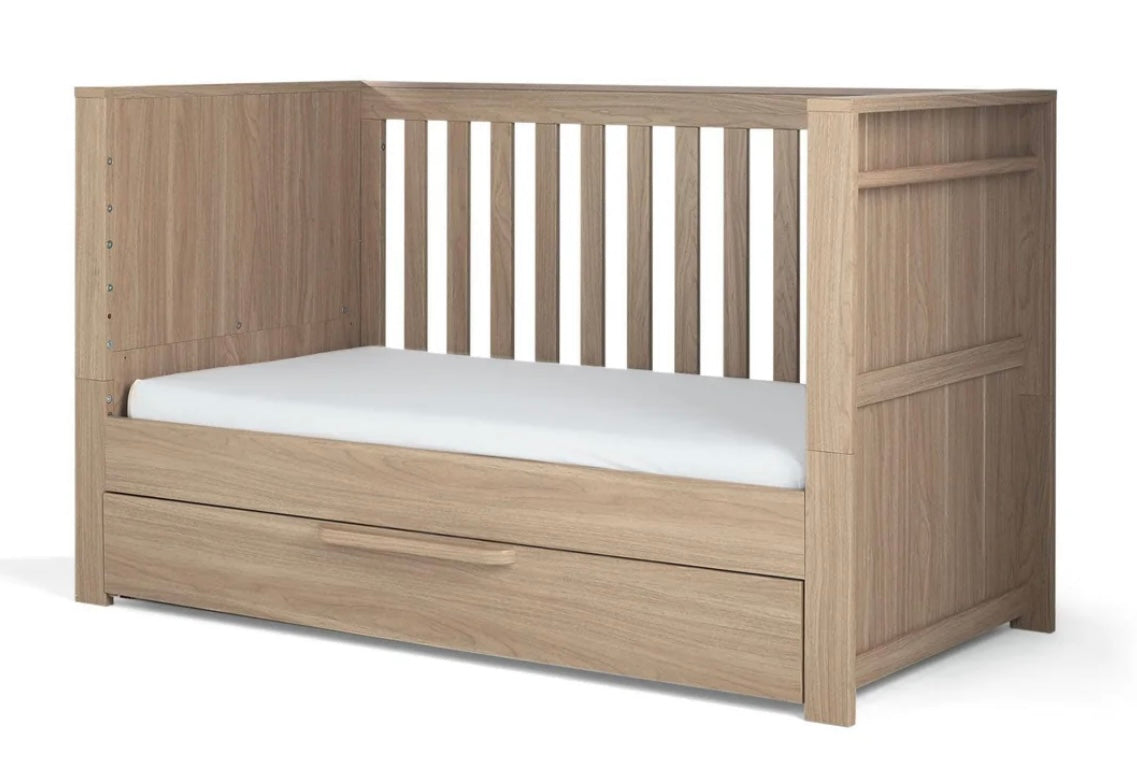 Franklin Light Oak - Cot Only