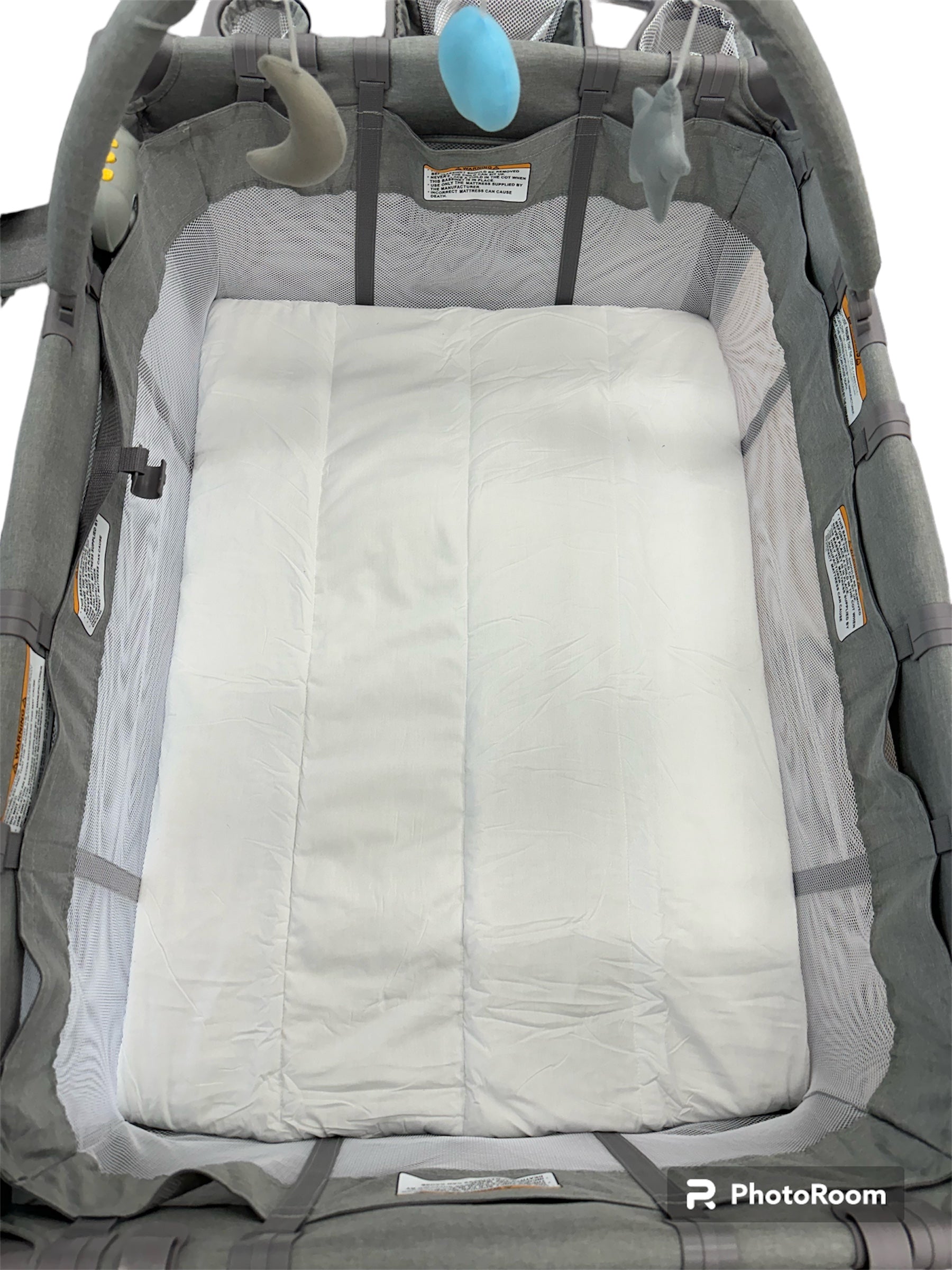 Portacot Fitted Sheet Spotty Giraffe The SleepOver