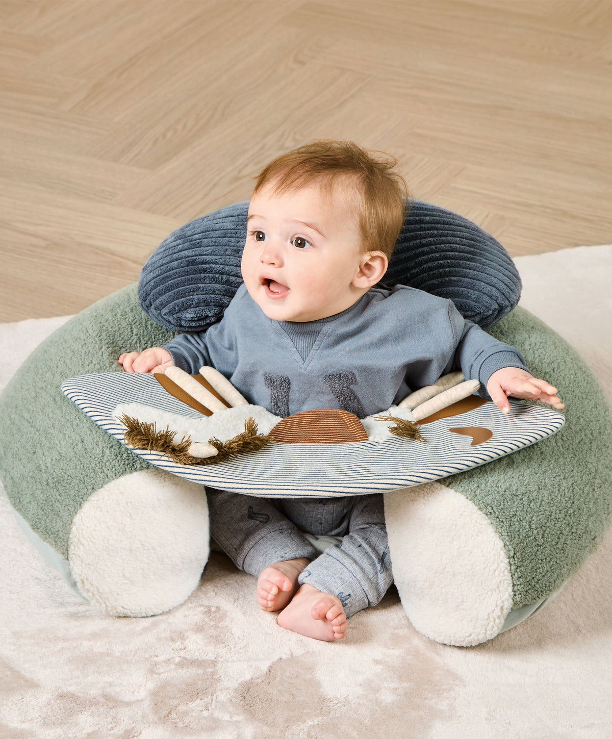 Welcome to the World Sit & Play - Pony Express