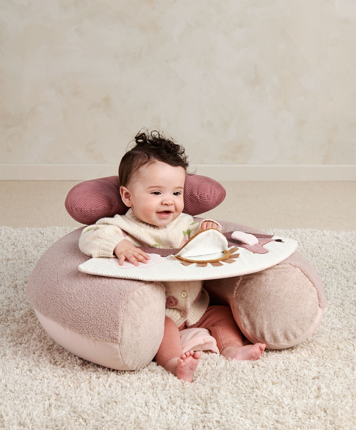 Welcome to the World Sit & Play - Floral