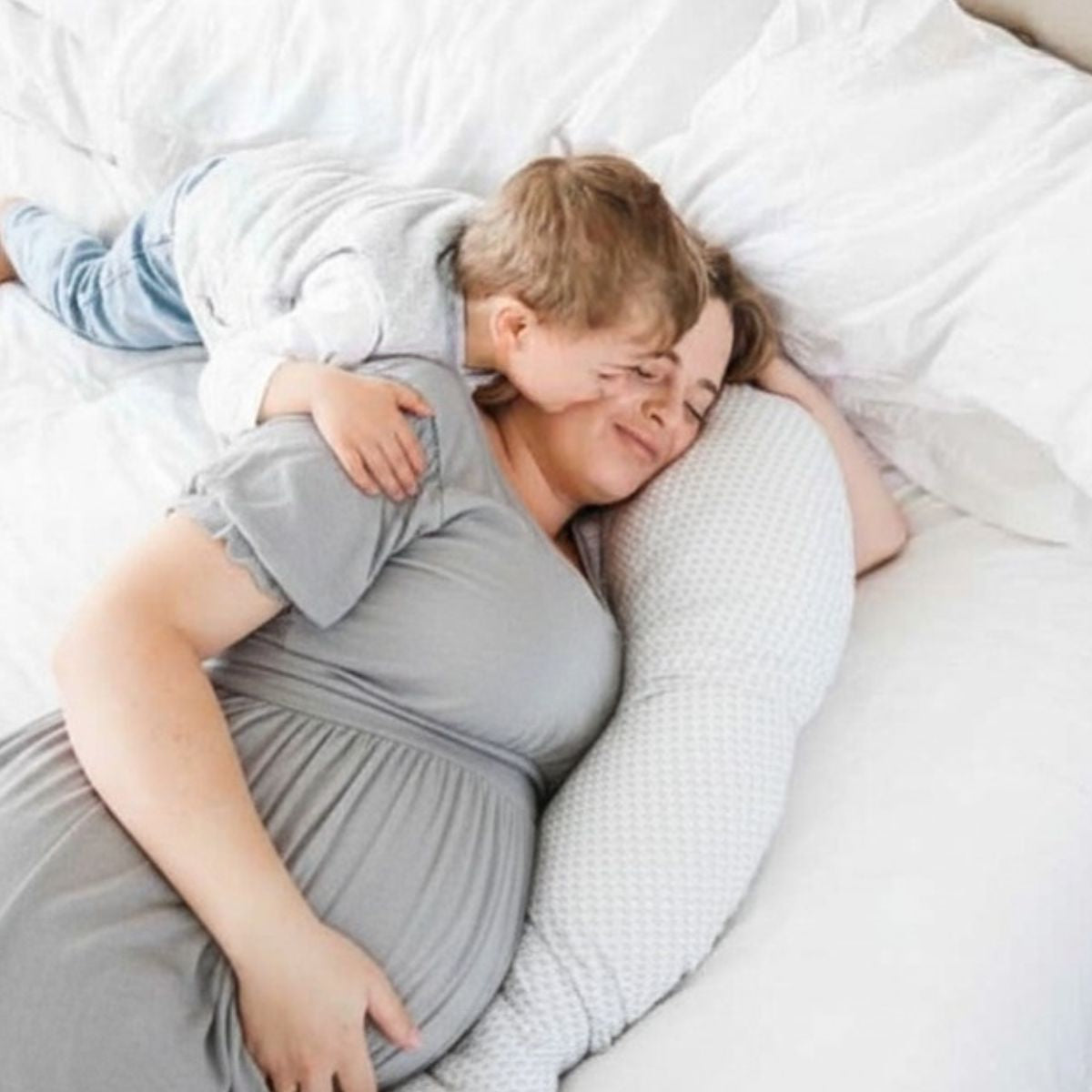 The Ultimate Body Pillow - Pregnancy & Breastfeeding Support Pillow - Gingham Beige - Babystudio