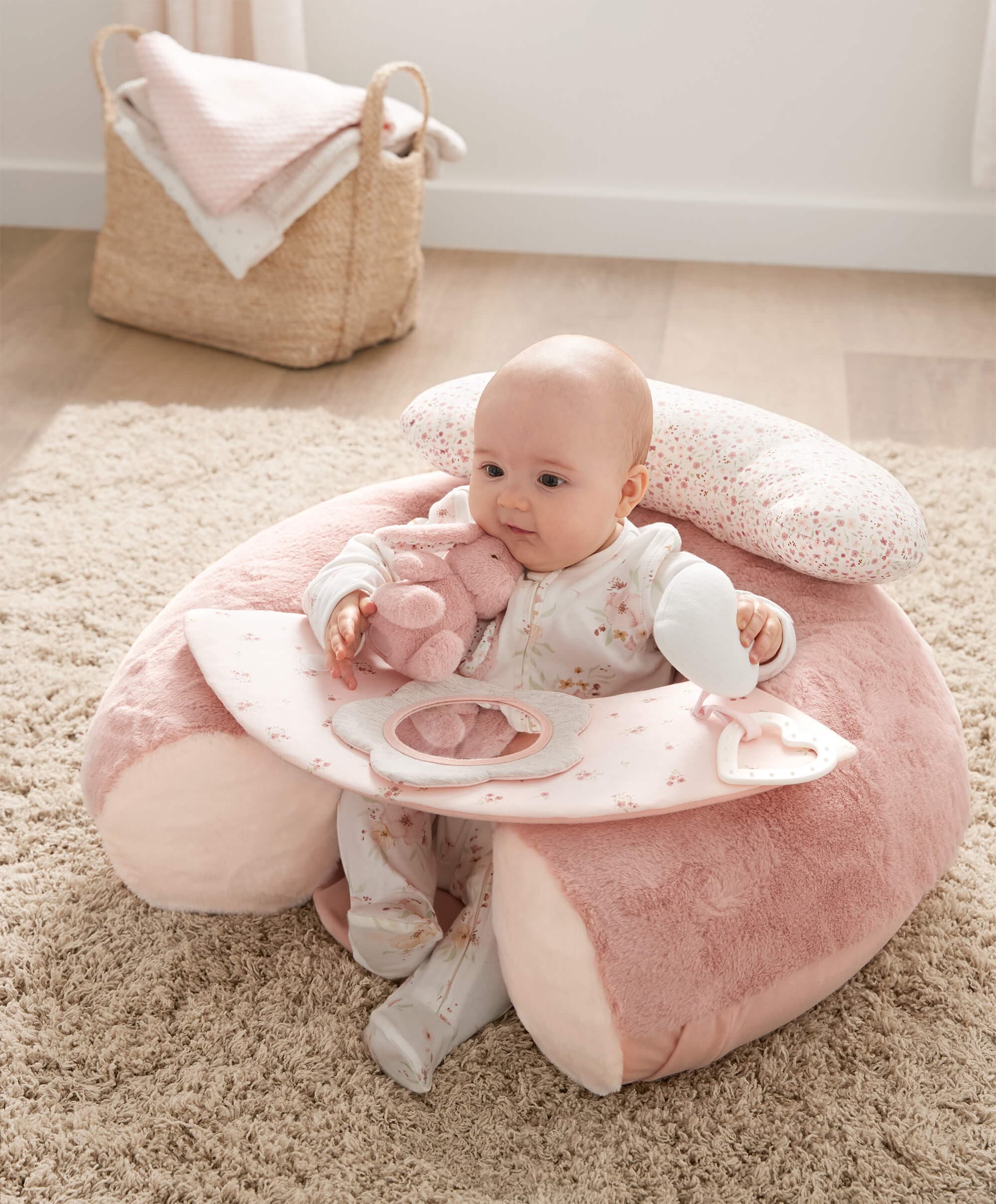 Mamas & Papas Activity Toys Welcome to the World Sit & Play Interactive Seat - Pink