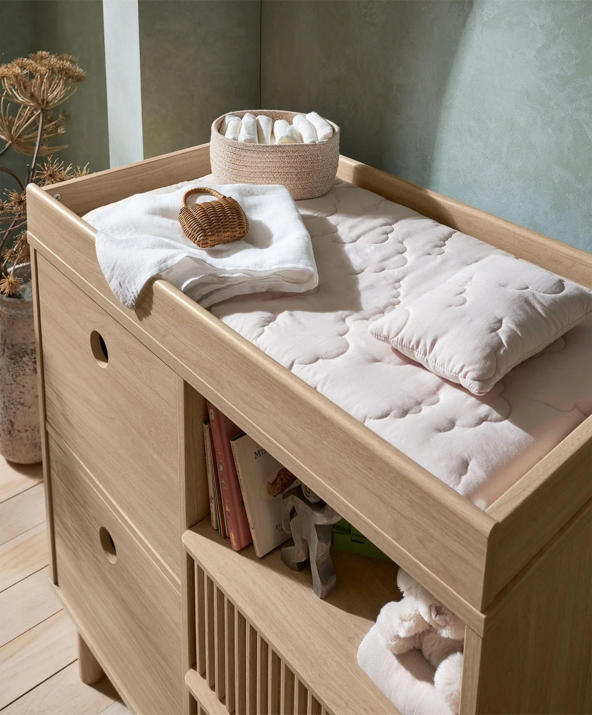 Mamas & Papas Oska Dresser/Changetable 2 Drawer - Light Cot