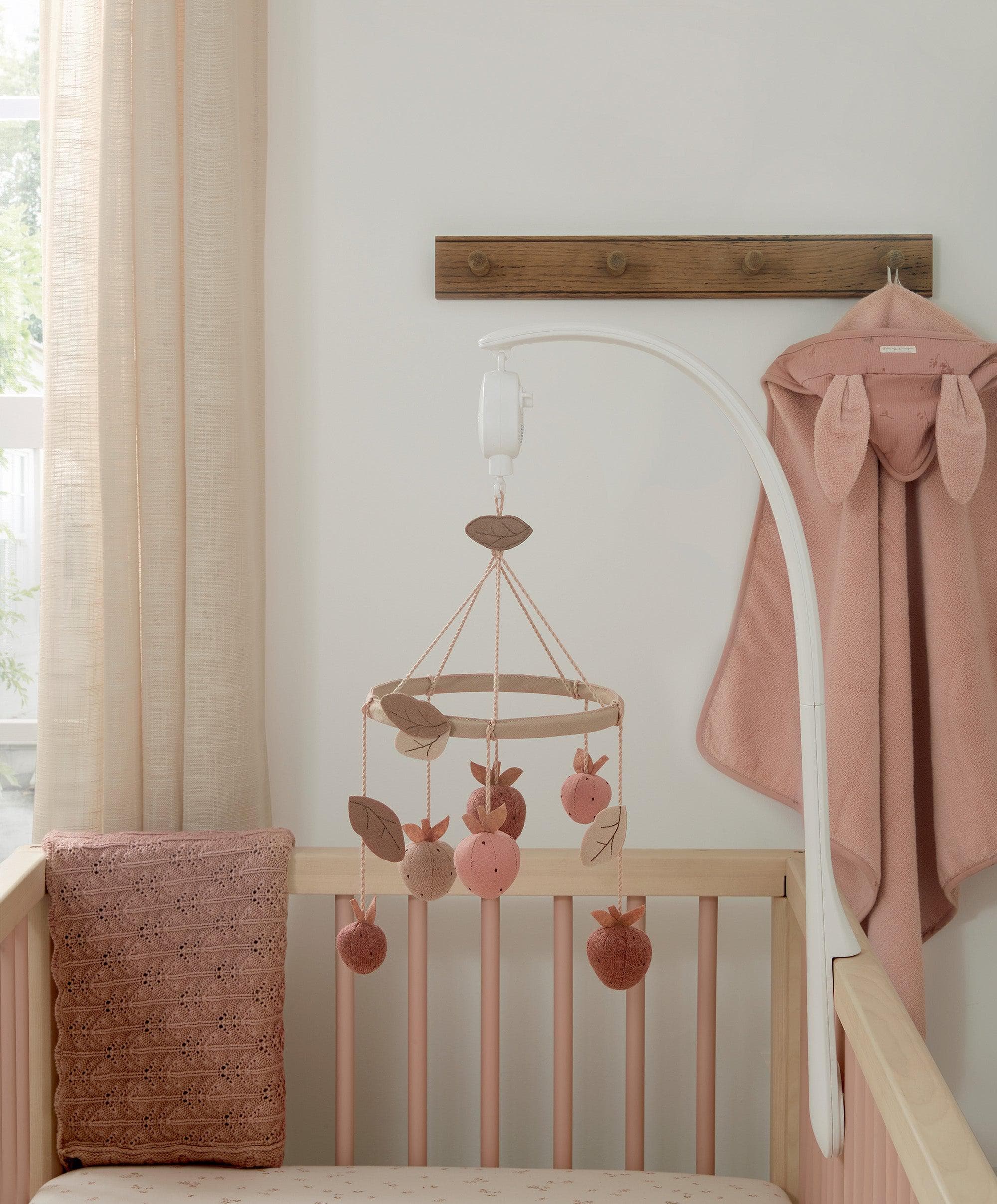 Mamas & Papas Strawberry Cot Mobile - Welcome to the World Wildflower
