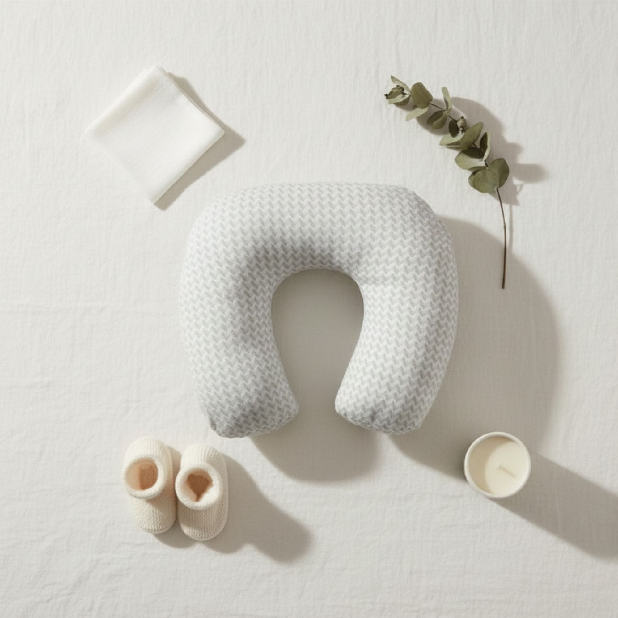 Breastfeeding Pillow – Nursing Support & Baby Positioning Cushion